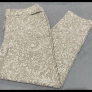 Liz Claiborne Women's Cream Patterned Cropped Pants